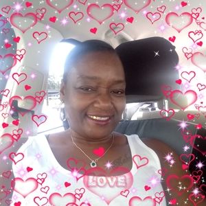 Meet your Posher, Cassandra